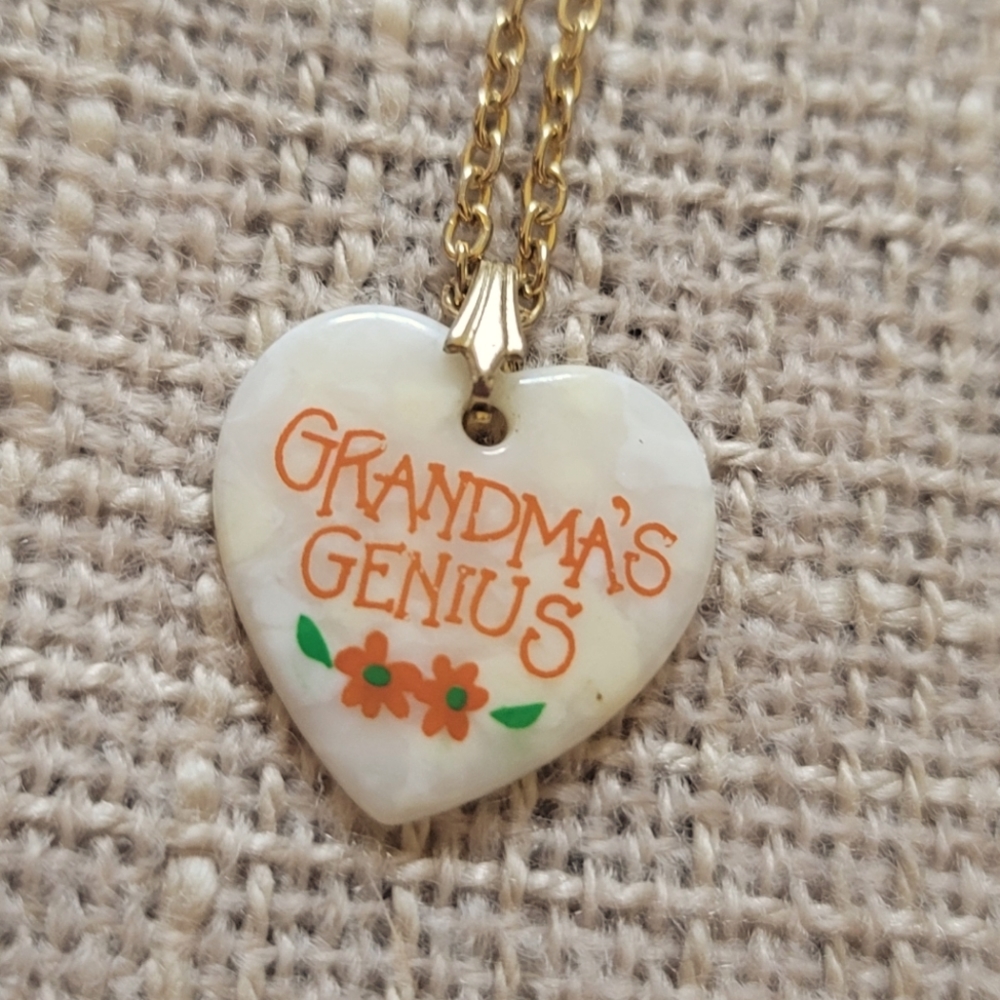 Vintage Kidcore Cottagecore Girly Femi Dainty Grannie Core Heart Charm Necklace